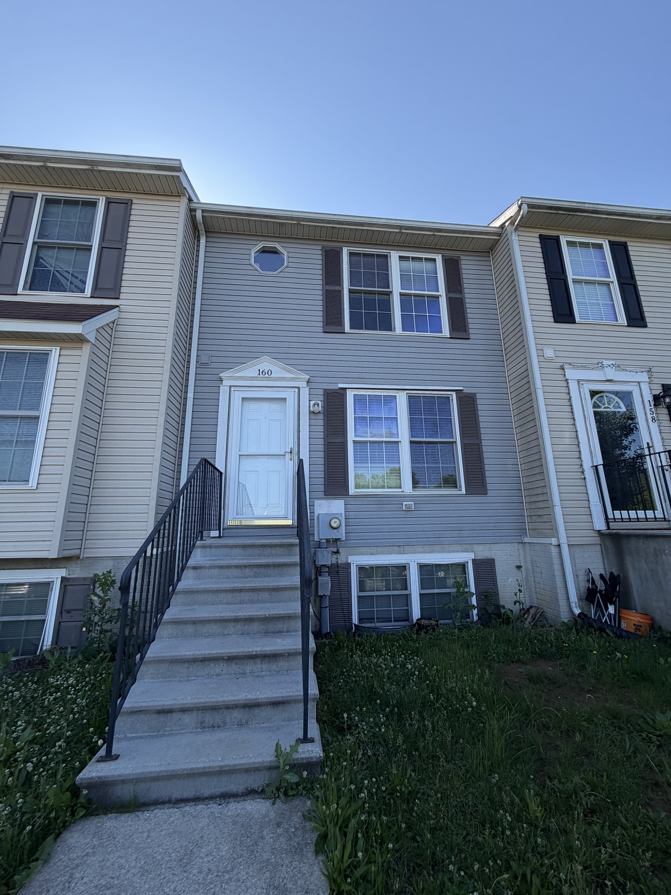 160 Lee Street - 1