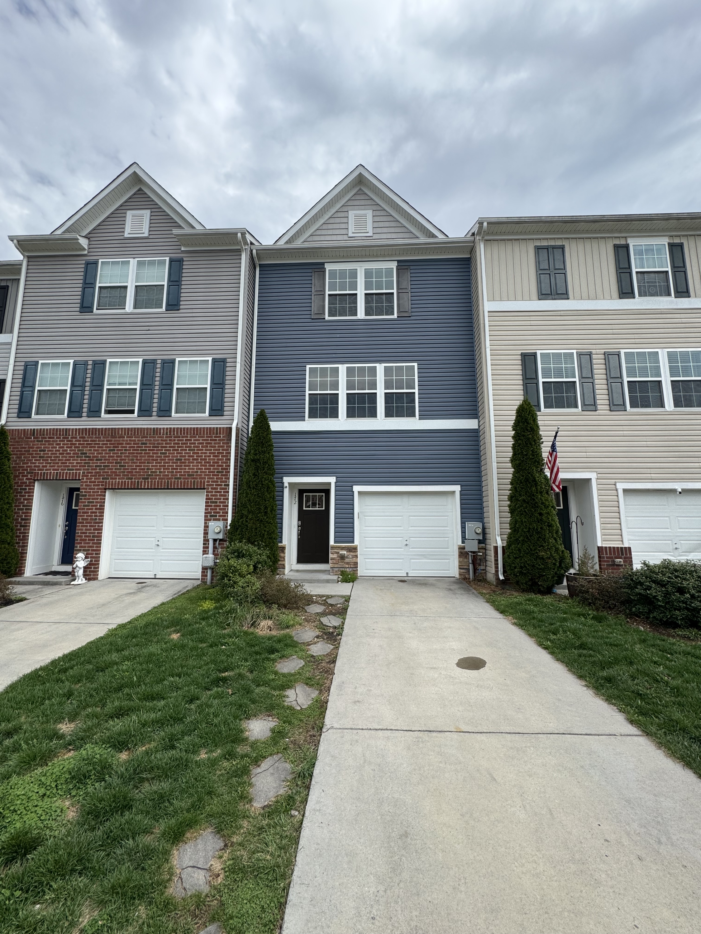 172 Drexel Court - 1