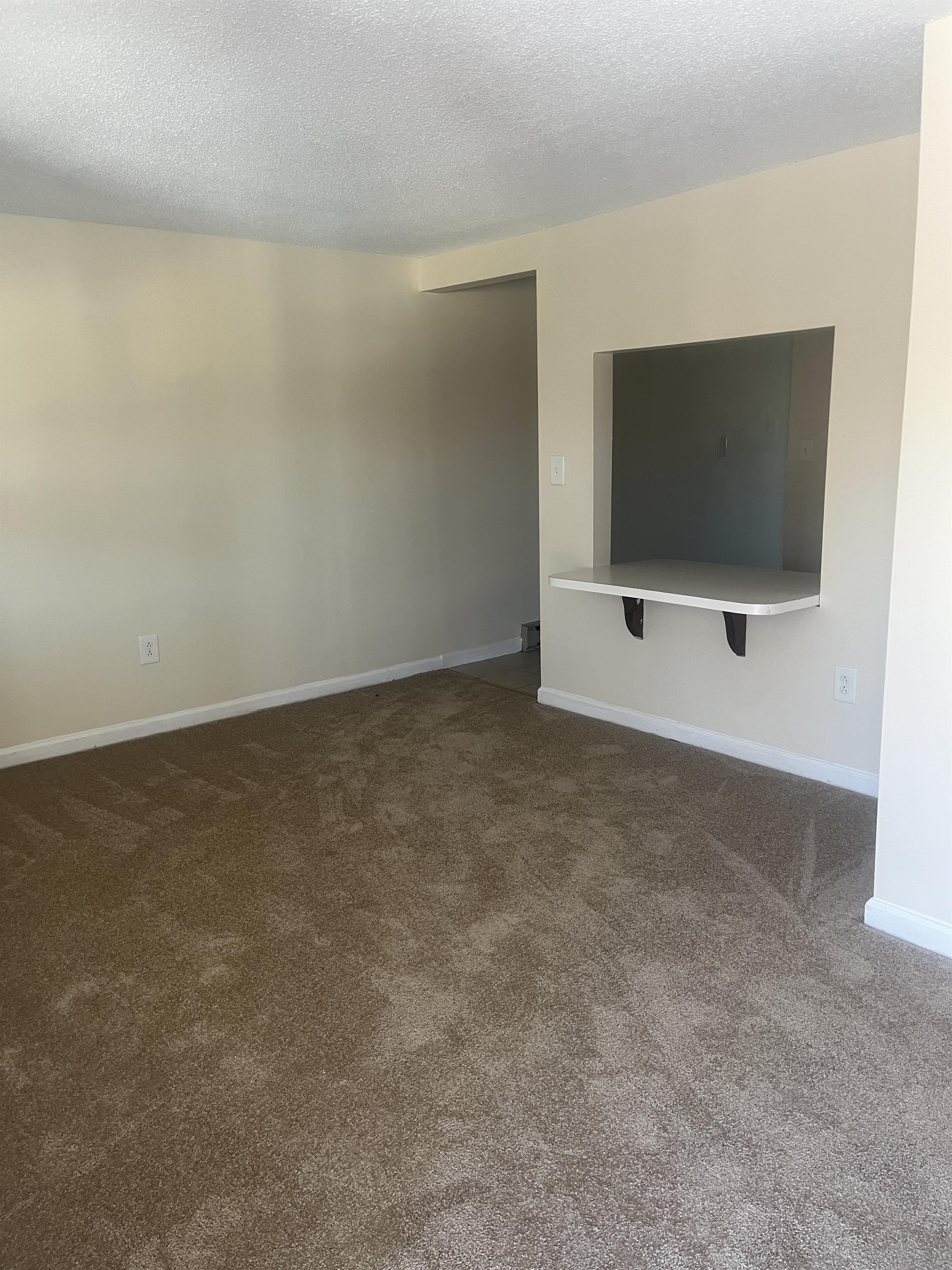 302 S. Marshall St. Apartment 8
