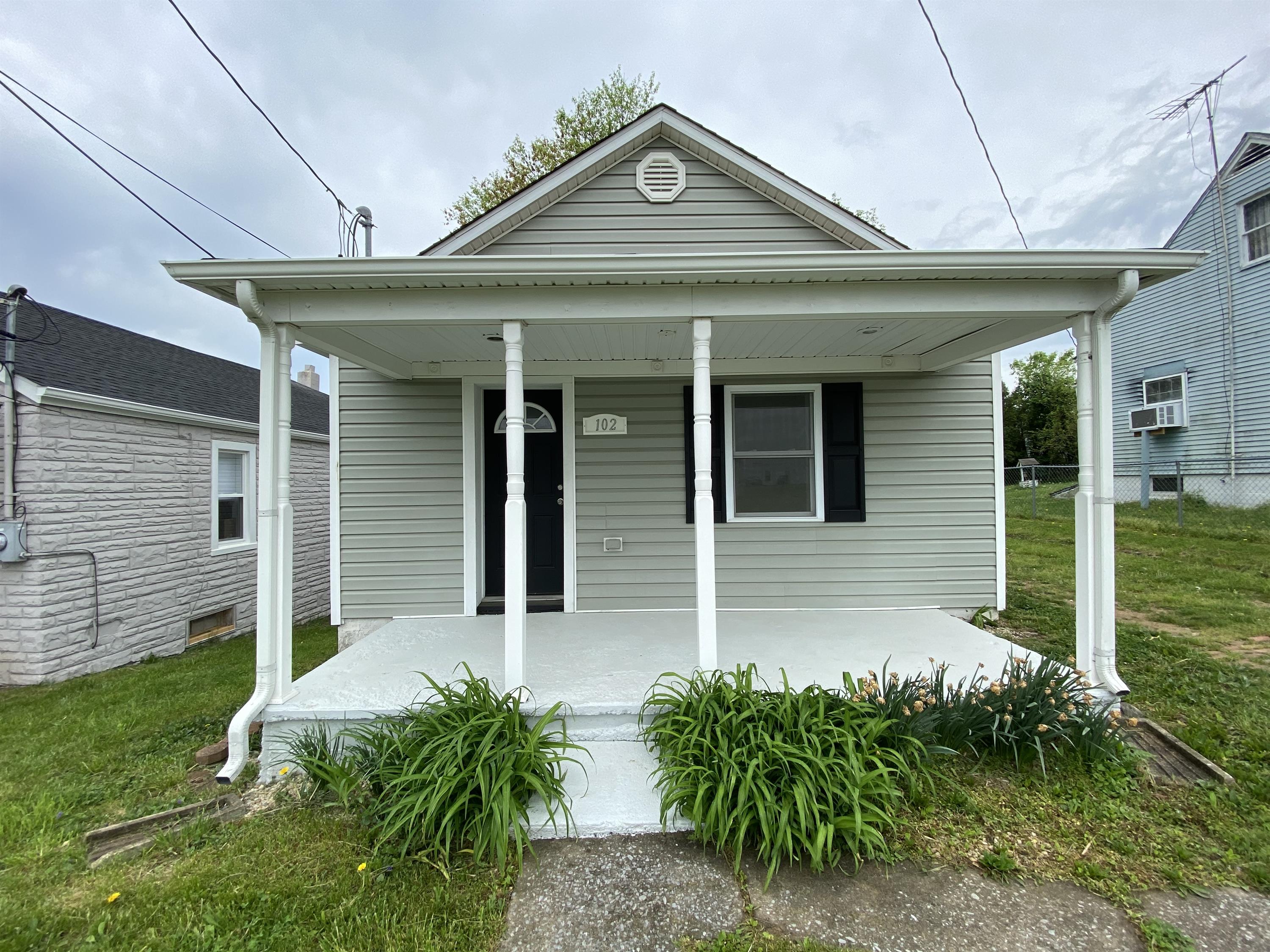 102 Ellis Street