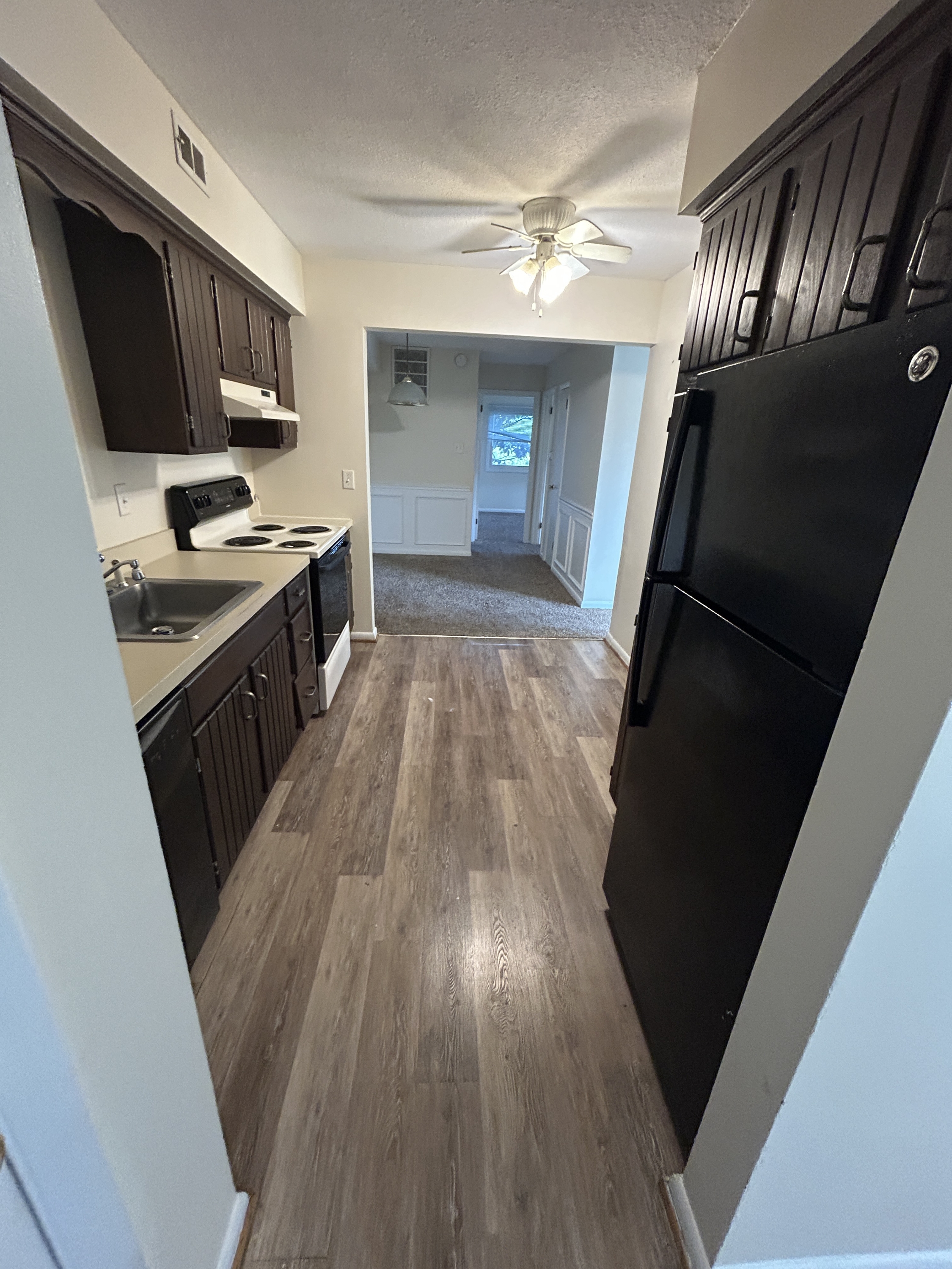 103 N. Edgewood Apt 10